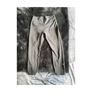 Nike dry fit leggings